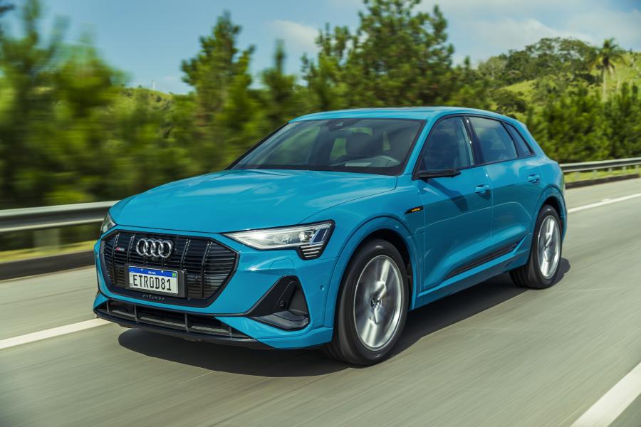  Audi e-tron 55 Quattro S-Line 2020 года  (LA) (фото 11 из 36)